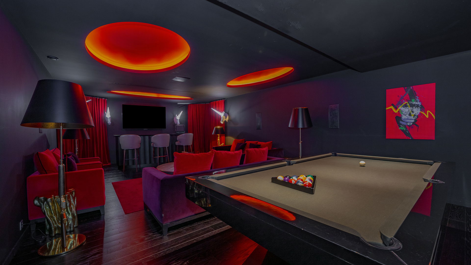 CINEMA ROOM