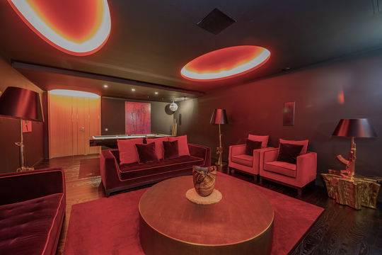 VILLA NEO CINEMA ROOM 9