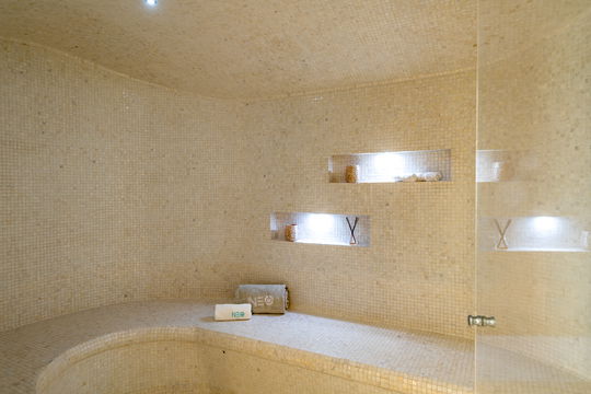 VILLA NEO FITNESS ROOM 5