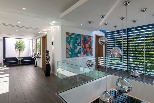 VILLA NEO INDOORS 6