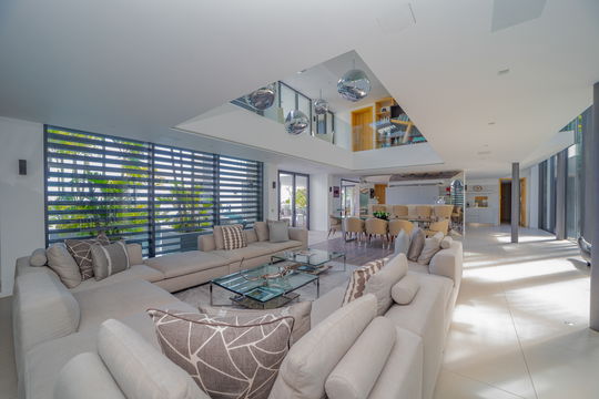 VILLA NEO LIVING AREA 6