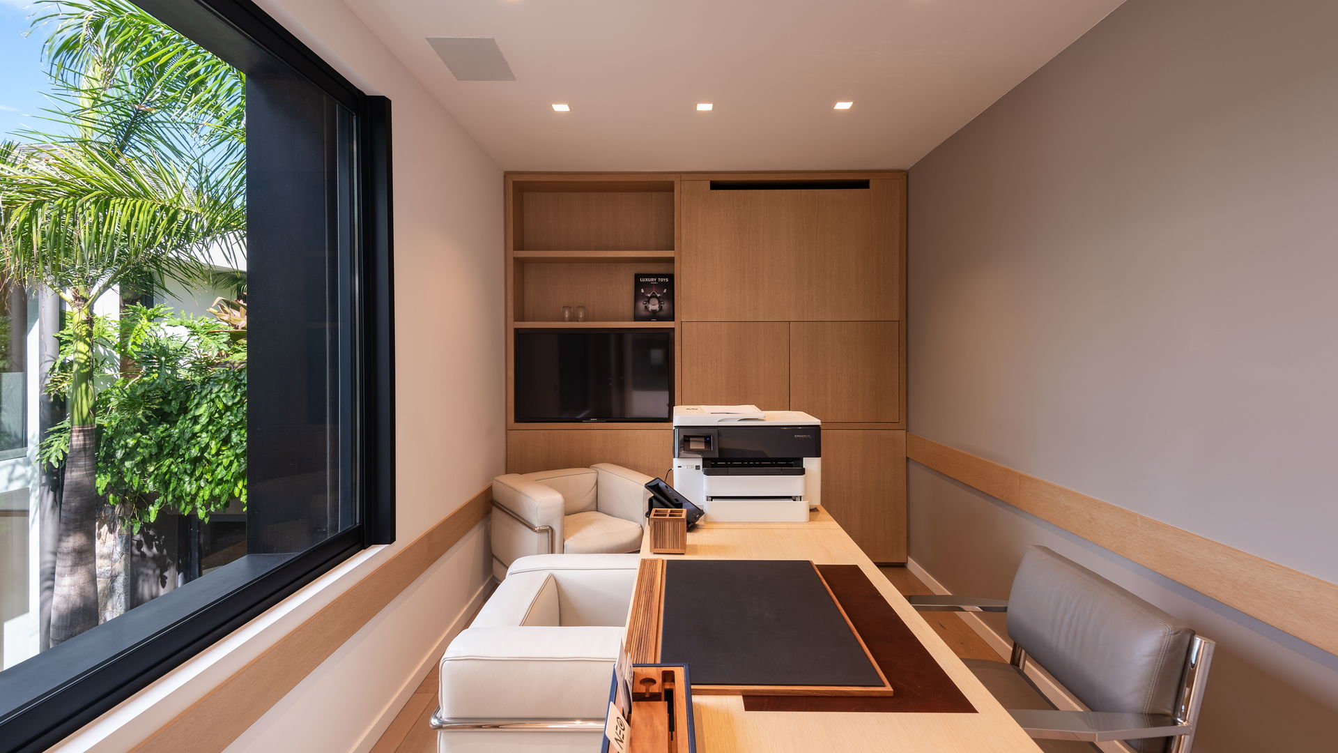 OFFICE