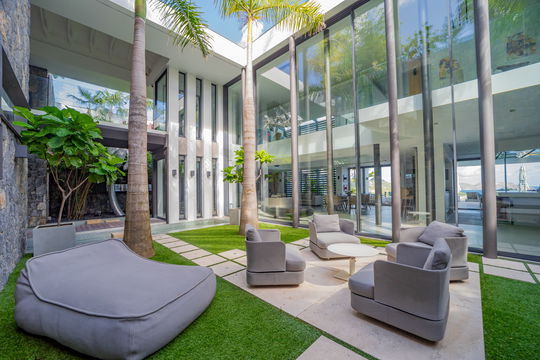 VILLA NEO OUTDOORS 6
