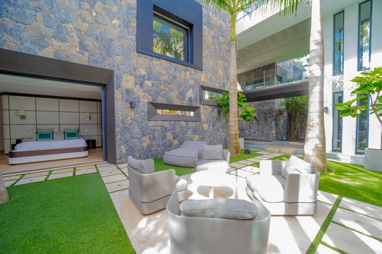 VILLA NEO OUTDOORS 7