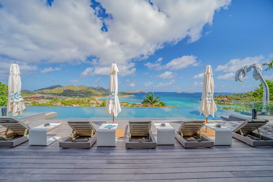 VILLA NEO POOL & TERRACE 12
