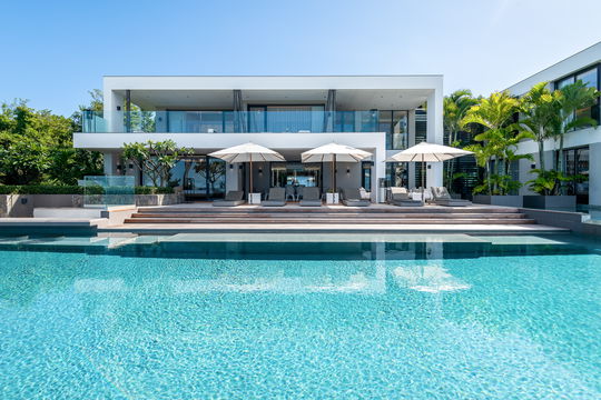 VILLA NEO POOL & TERRACE 18