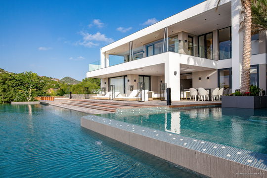 VILLA NEO POOL & TERRACE 24