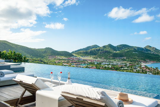 VILLA NEO POOL & TERRACE 28