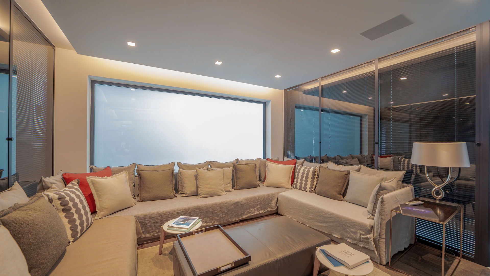 TV ROOM