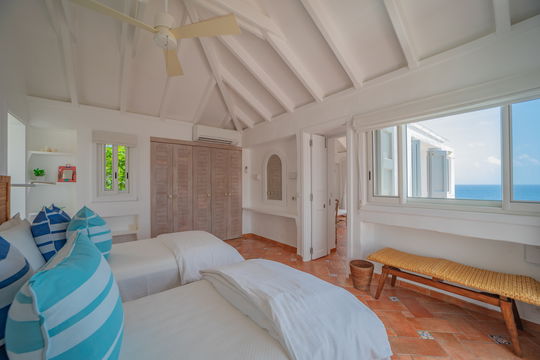 VILLA CAP AU VENT BEDROOM3 6