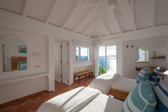 VILLA CAP AU VENT BEDROOM3 7
