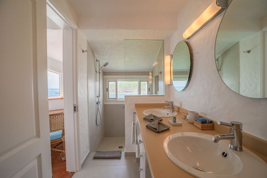 VILLA CAP AU VENT BEDROOM3 9