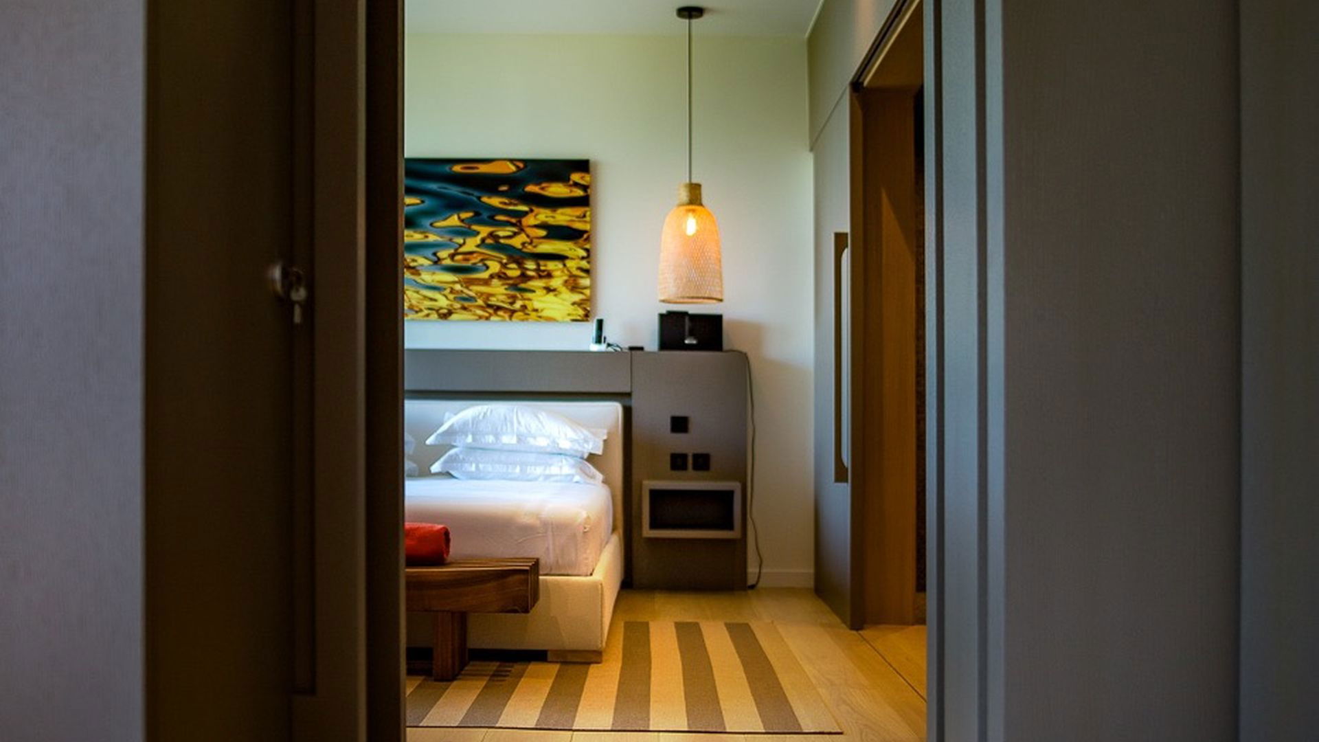 BEDROOM 4