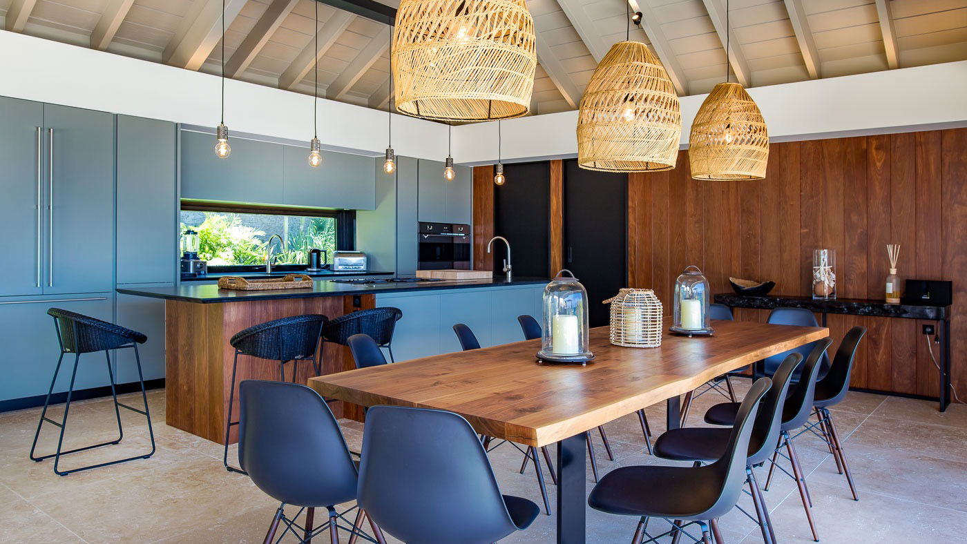 DINING AREAS