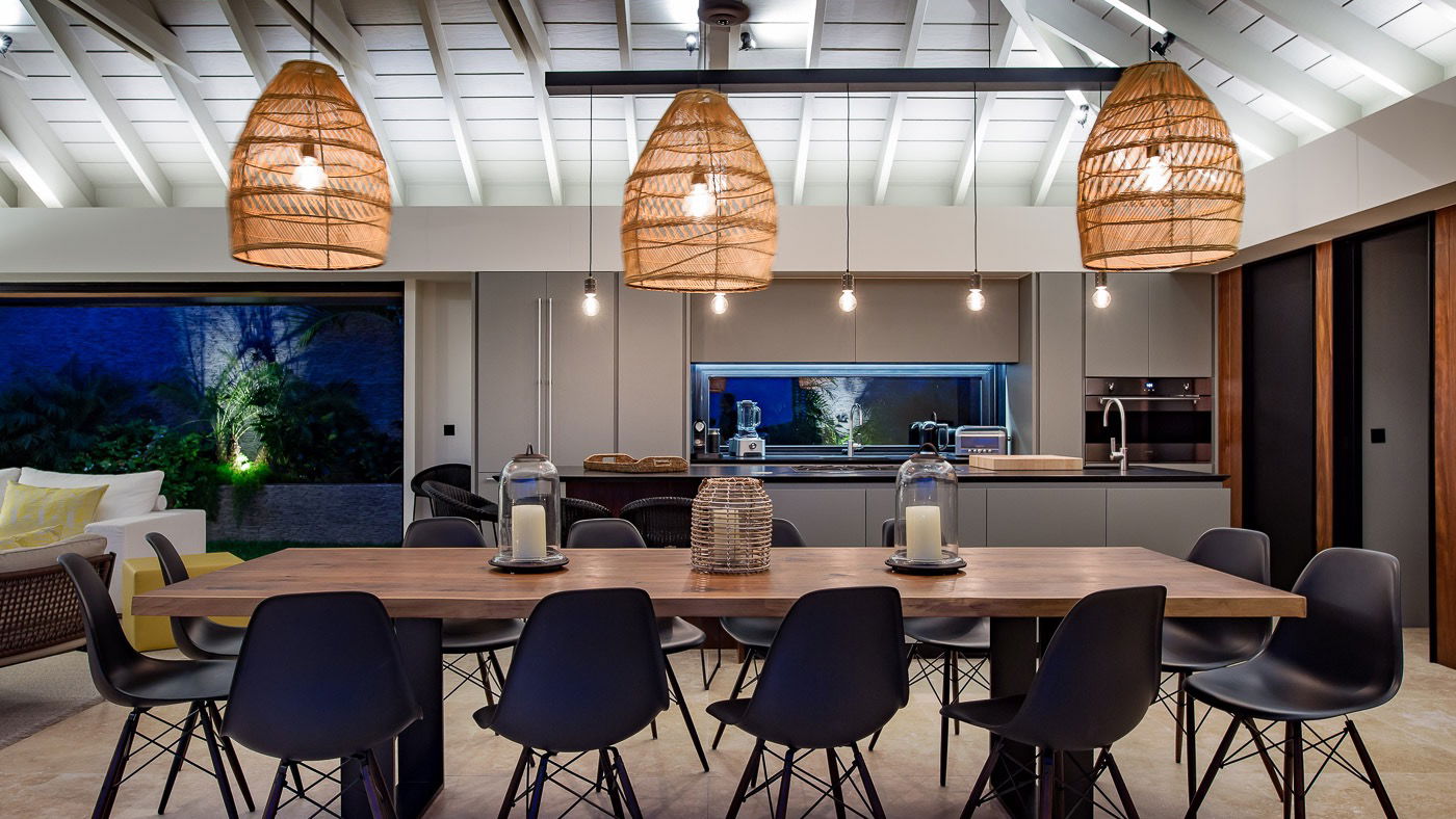 DINING AREAS