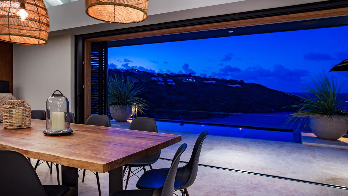 DINING AREAS