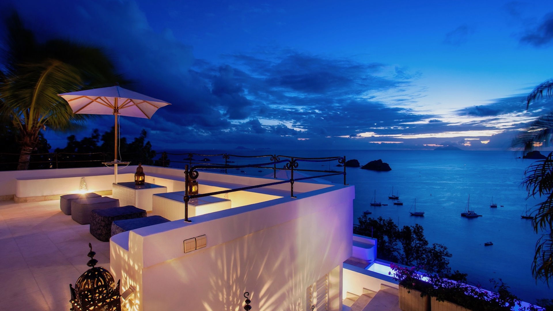 BY NIGHT