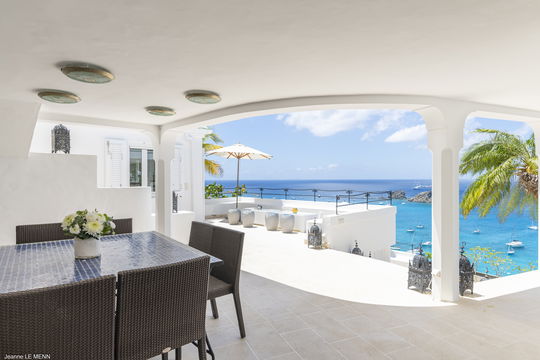 VILLA MAURESQUE KITCHEN & DINING AREA 2