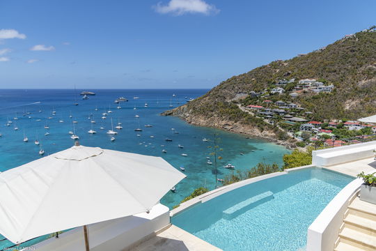 VILLA MAURESQUE POOL & TERRACE 3