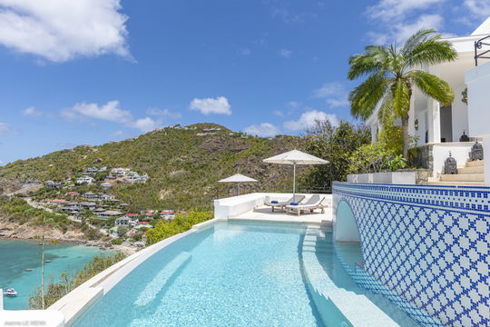 VILLA MAURESQUE POOL & TERRACE 7