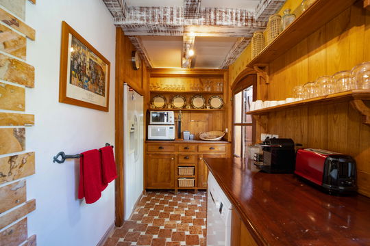 VILLA KYODI KITCHEN & DINING AREA 1