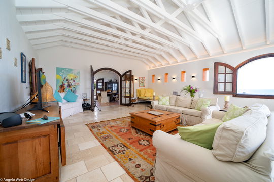 VILLA KYODI LIVING AREA 3