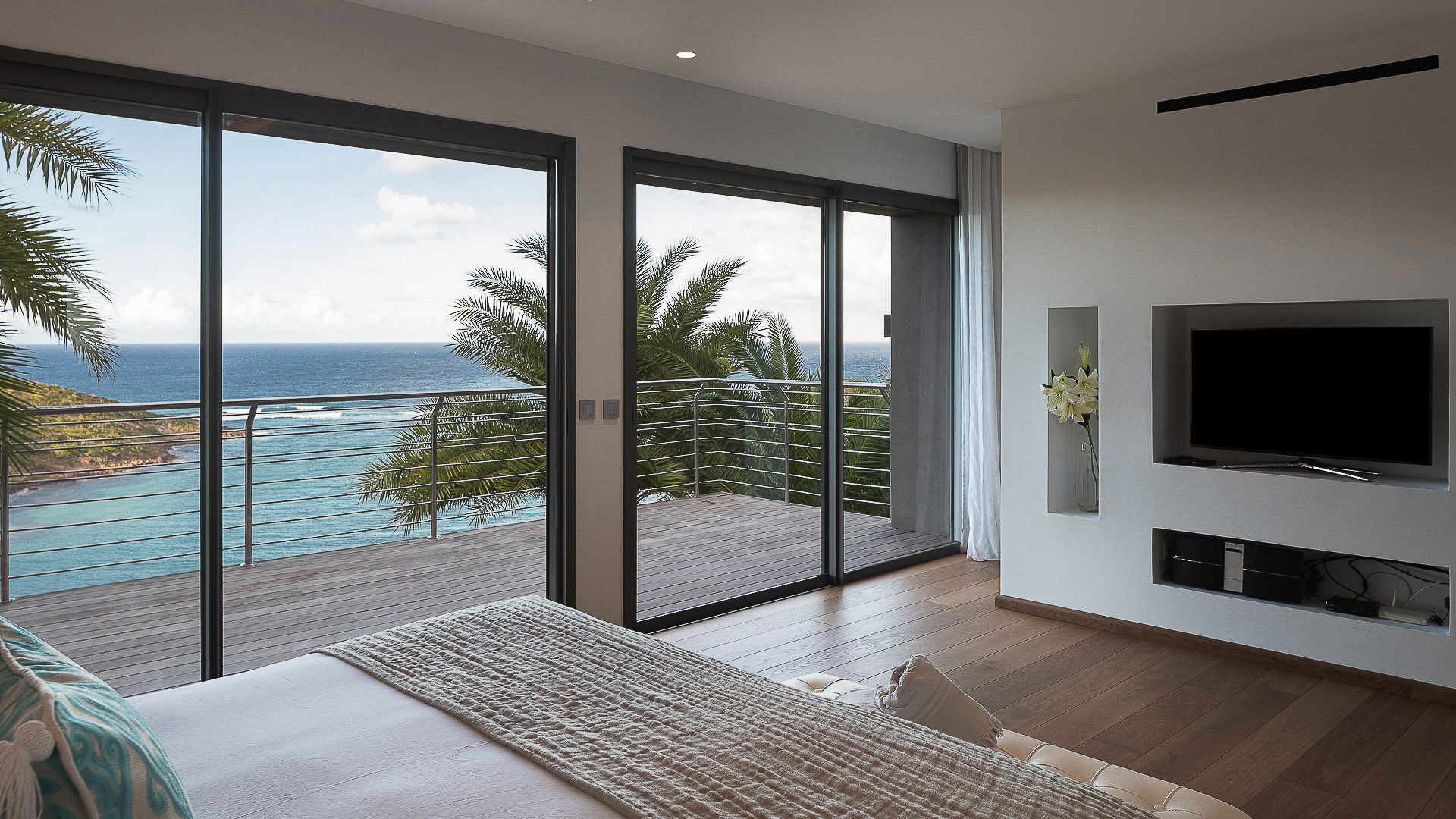 BEDROOM 5