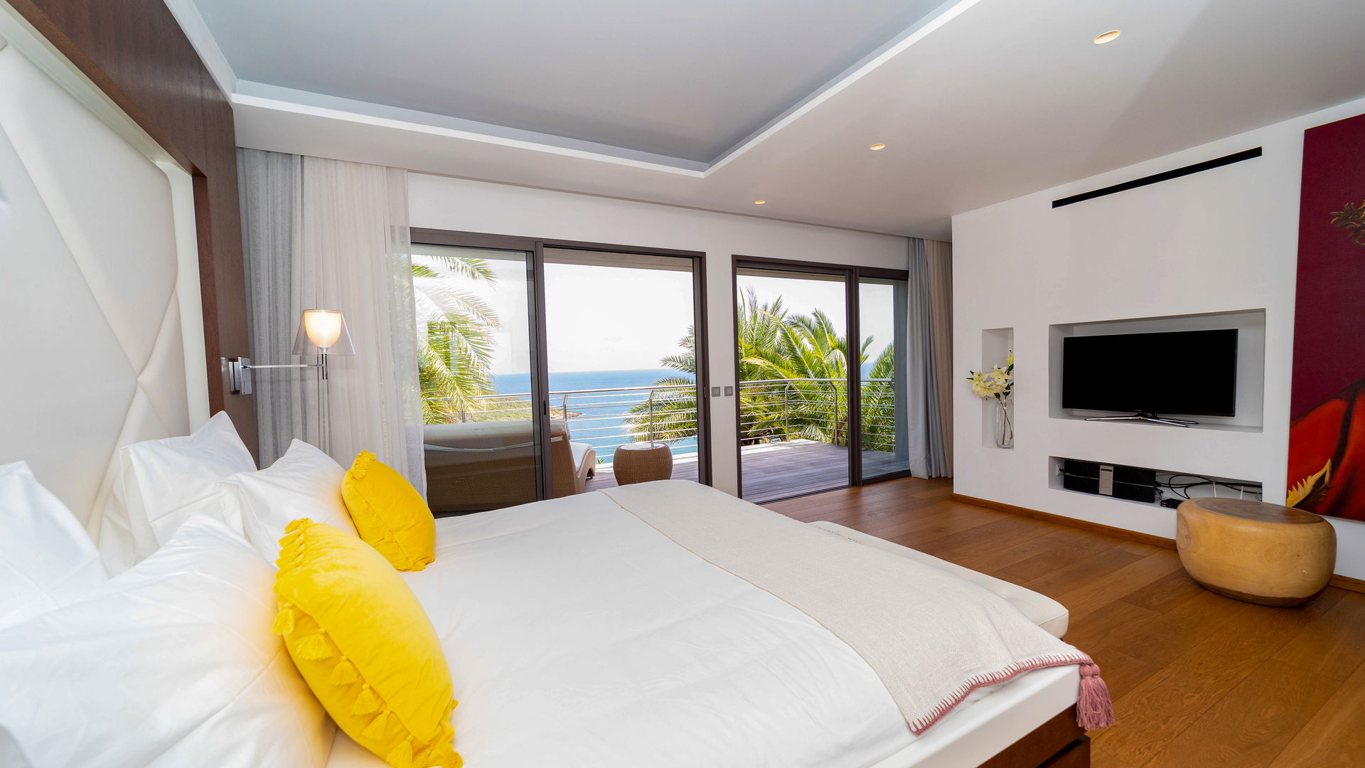 BEDROOM 5