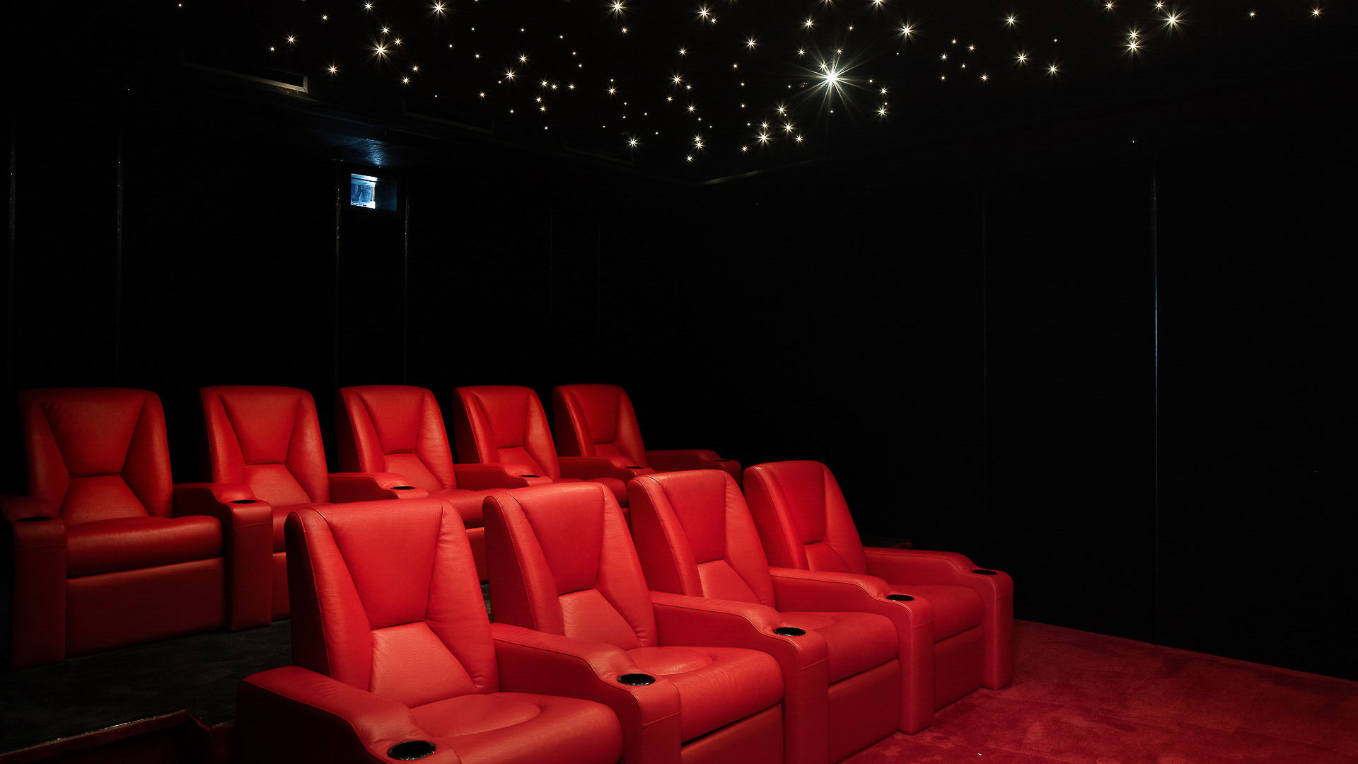 CINEMA ROOM