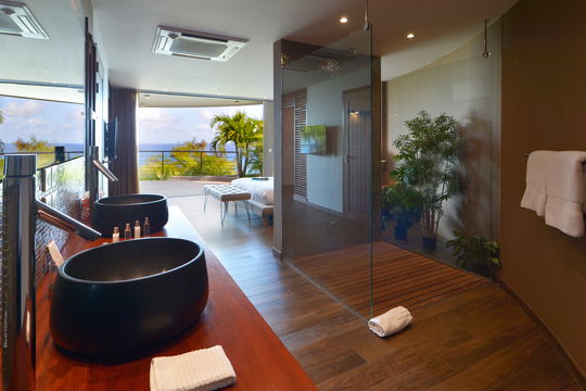 VILLA FLAMANDS BAY BEDROOM1 5
