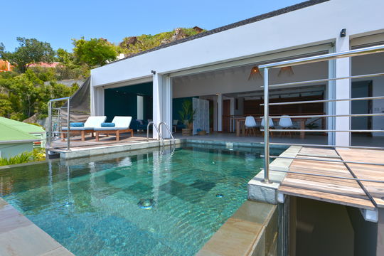 VILLA FLAMANDS BAY POOL & TERRACE 10