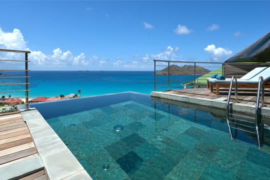 VILLA FLAMANDS BAY POOL & TERRACE 6