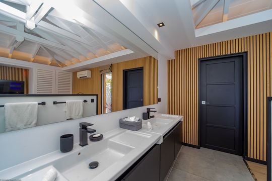 VILLA AVALON BEDROOM3 7