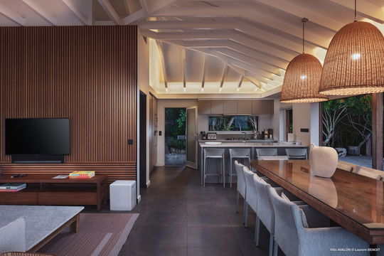VILLA AVALON LIVING AREA 8