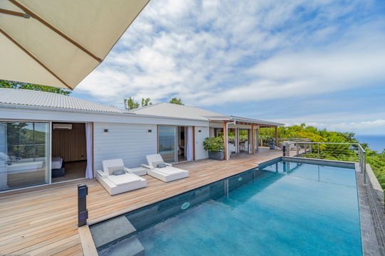 VILLA AVALON POOL & TERRACE 11
