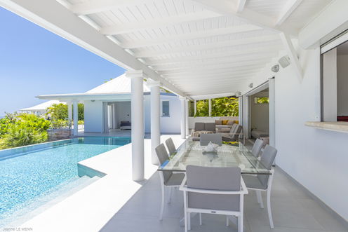 VILLA BELOMBRE KITCHEN & DINING AREA 4