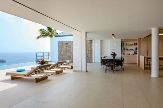 VILLA DZIR DINING AREA 1