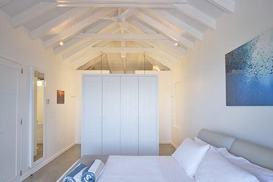 VILLA POINTE MILOU BEDROOM1 2