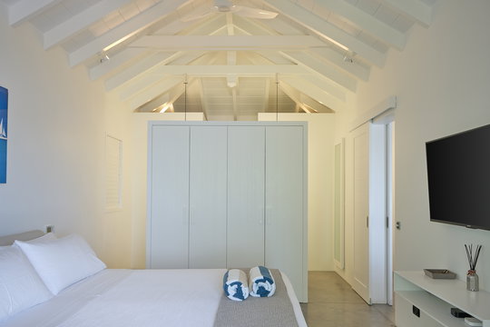 VILLA POINTE MILOU BEDROOM3 5