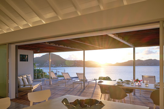 VILLA POINTE MILOU KITCHEN & DINING AREA 16