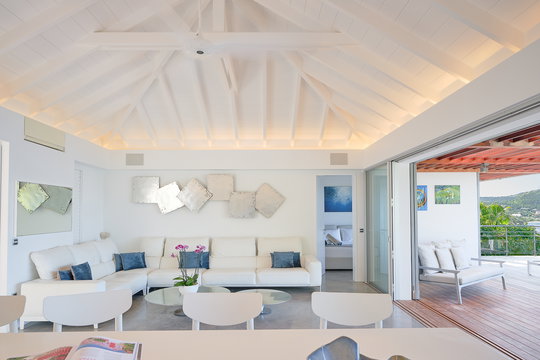 VILLA POINTE MILOU LIVING AREA 4