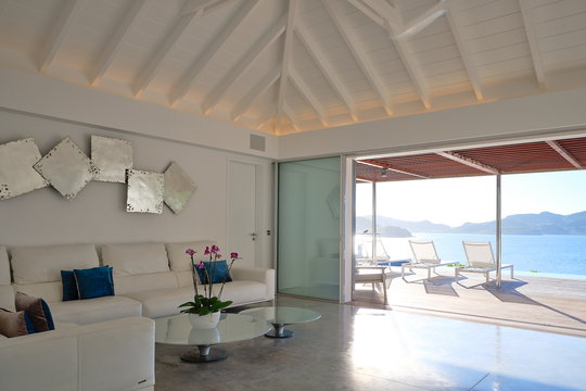 VILLA POINTE MILOU LIVING AREA 5