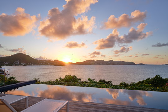 VILLA POINTE MILOU SUNSET 12