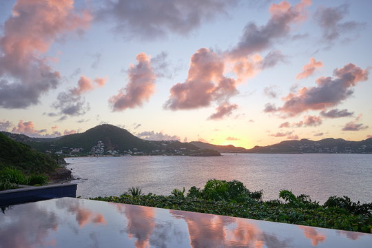 VILLA POINTE MILOU SUNSET 14