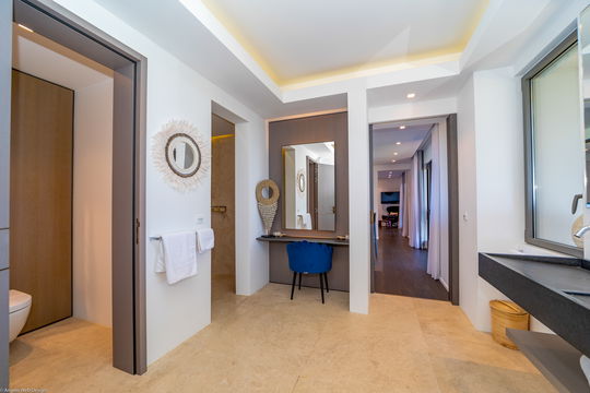 VILLA EPICURE BEDROOM4 13