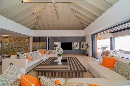 VILLA EPICURE LIVING AREA 3