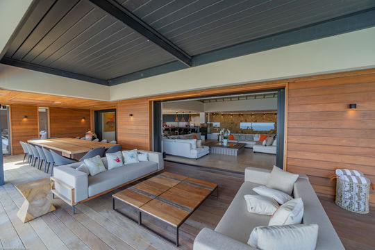 VILLA EPICURE OUTDOOR LOUNGE AREA 8