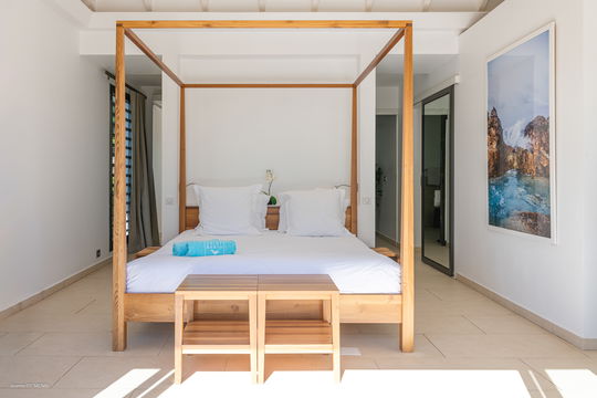VILLA ENZUMA BEDROOM1 4