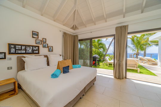 VILLA ENZUMA BEDROOM3 5