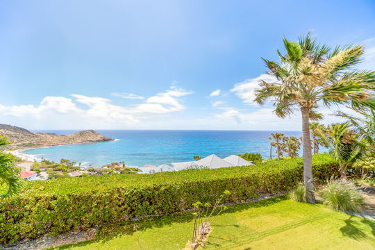 VILLA ENZUMA POOL & TERRACE 14